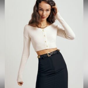 Millie Cashmere Off The Shoulder Cardigan In Gossamer